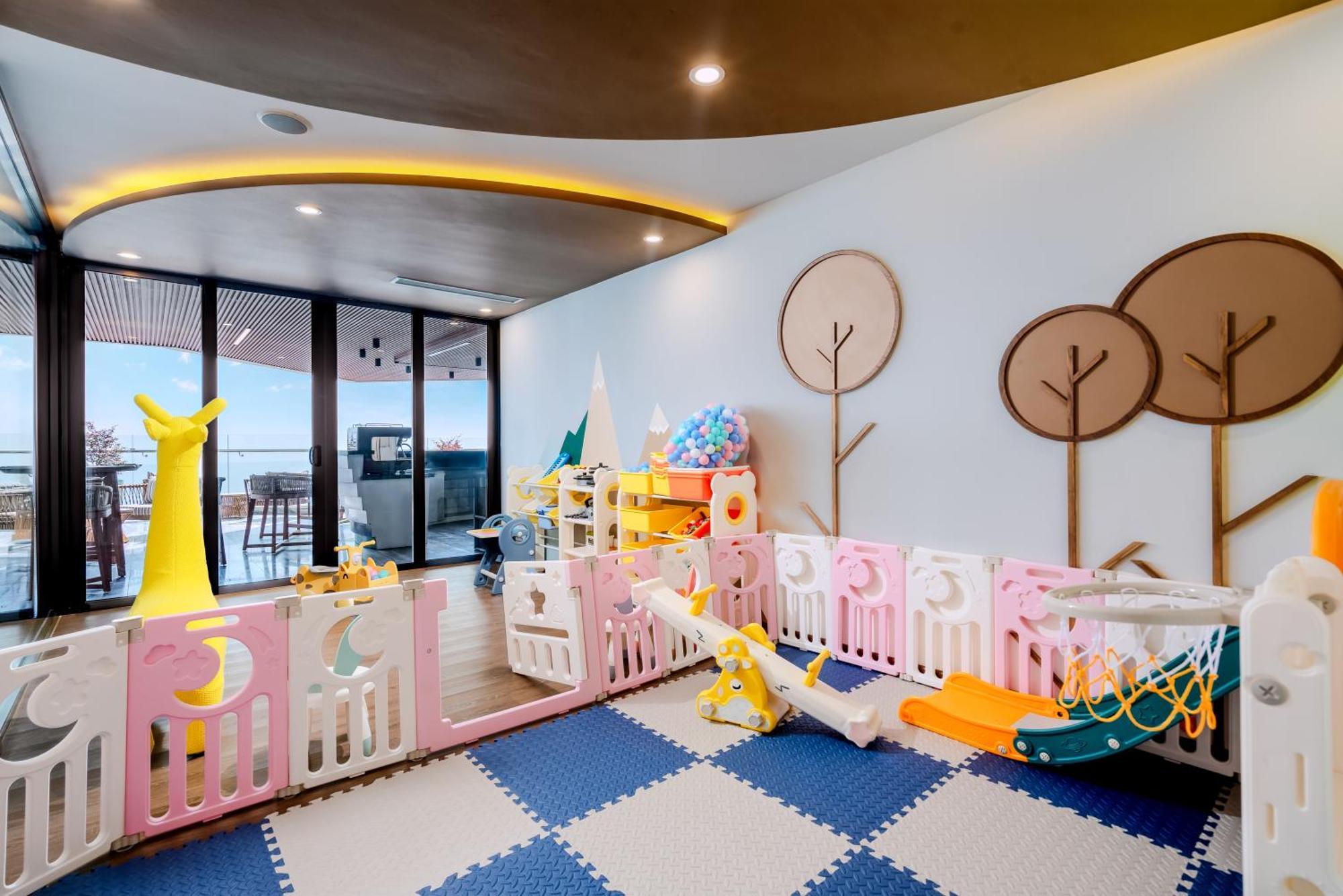 Poseido Hotel Quang Binh 洞海 外观 照片