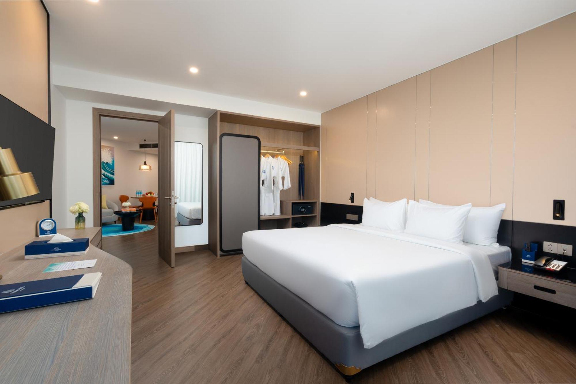 Poseido Hotel Quang Binh 洞海 外观 照片
