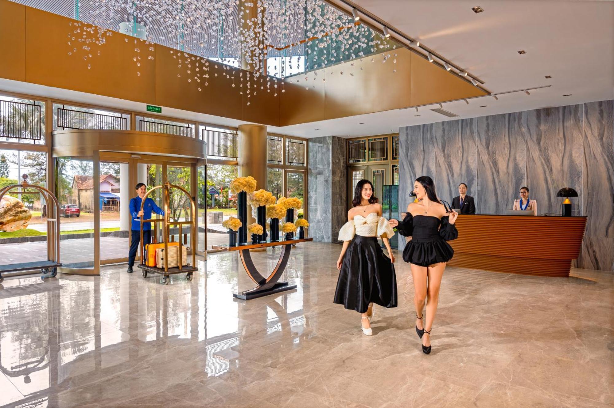 Poseido Hotel Quang Binh 洞海 外观 照片