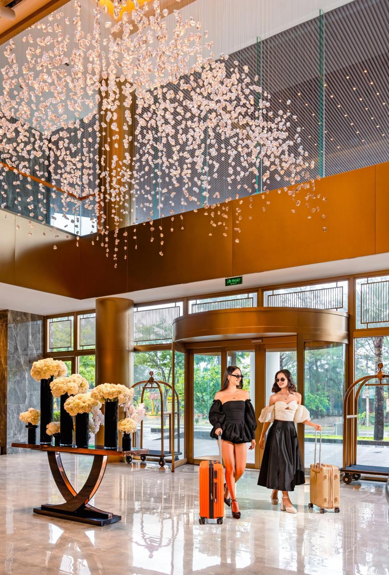Poseido Hotel Quang Binh 洞海 外观 照片