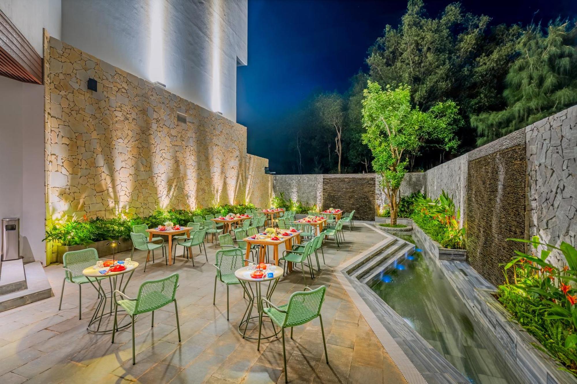 Poseido Hotel Quang Binh 洞海 外观 照片